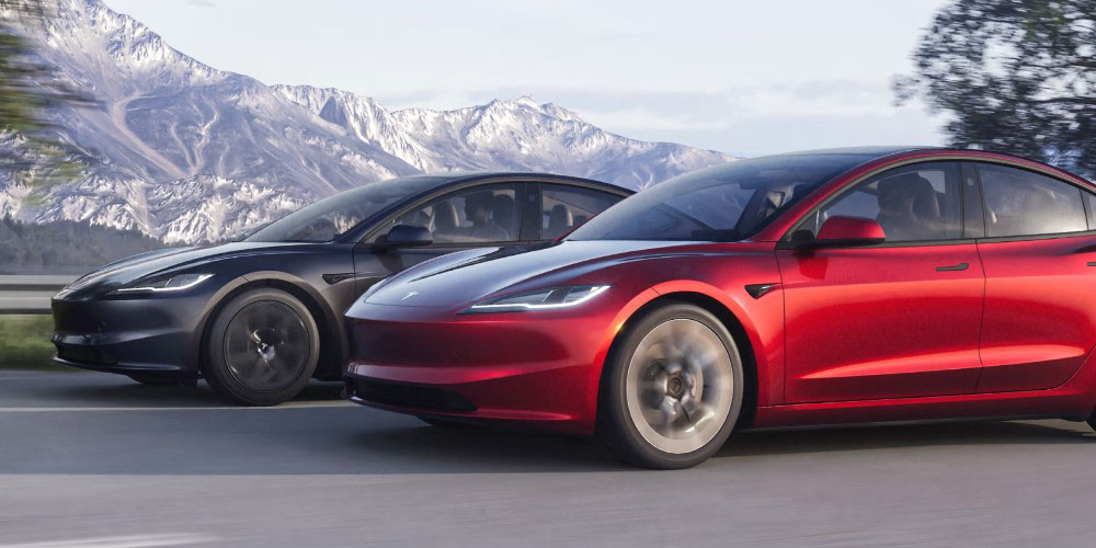 Tesla thu hồi hơn 2 triệu ô tô do lo ngại về an toàn khi lái xe tự động